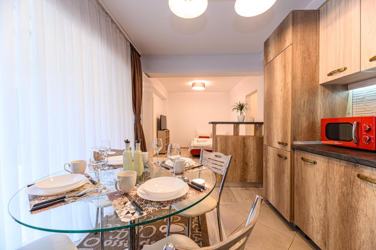 Jad - Luxury Apartments Afi Mall บราชอฟ ภายนอก รูปภาพ