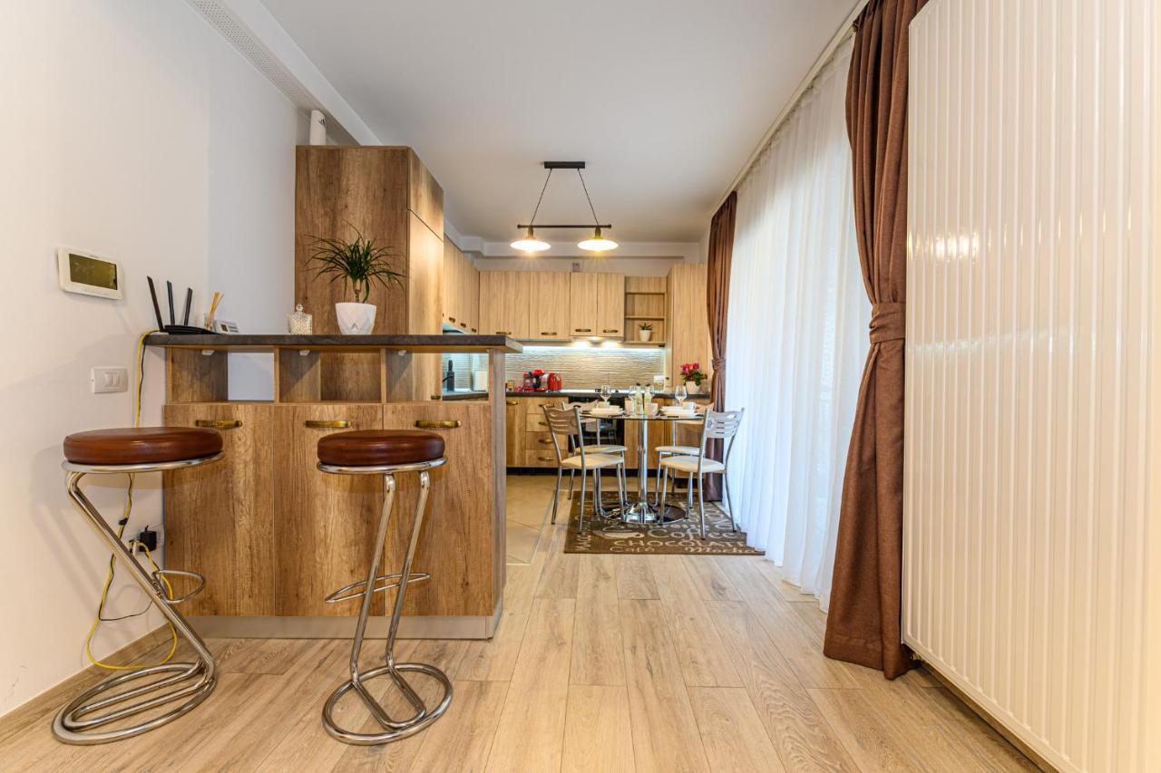 Jad - Luxury Apartments Afi Mall บราชอฟ ภายนอก รูปภาพ