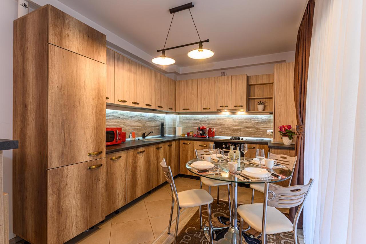 Jad - Luxury Apartments Afi Mall บราชอฟ ภายนอก รูปภาพ