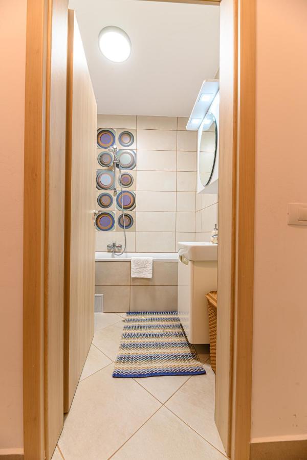 Jad - Luxury Apartments Afi Mall บราชอฟ ภายนอก รูปภาพ